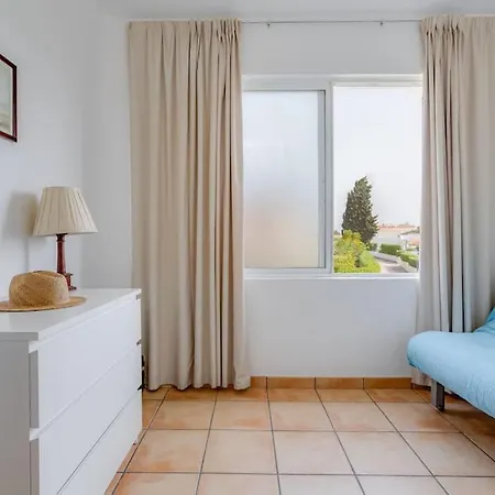 Solemar - Ocean View 1 Bedroom For 4 In