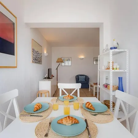 Solemar - Ocean View 1 Bedroom For 4 In Daire *
